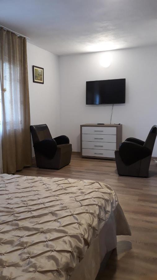 Casa Mariana - Comuna Arefu, Transfagarasan Capatineni-Ungureni Экстерьер фото